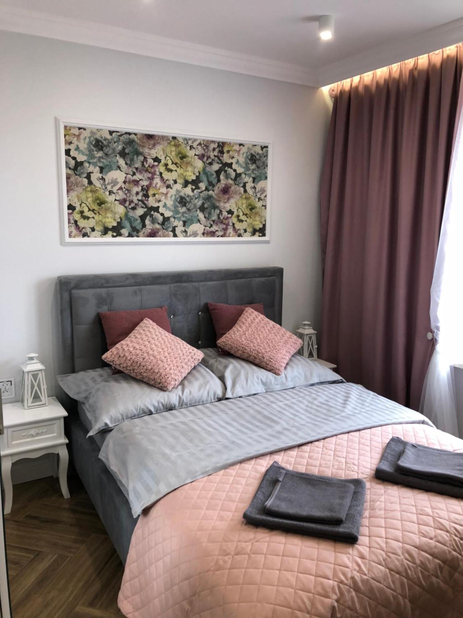 Family & Business Sauna Apartments Paderewskiego Sienkiewicza No2 Centrum Downtown - 2 Bedroom With Private Sauna, Bath With Hydromassage, Parking Κίελτσε Εξωτερικό φωτογραφία