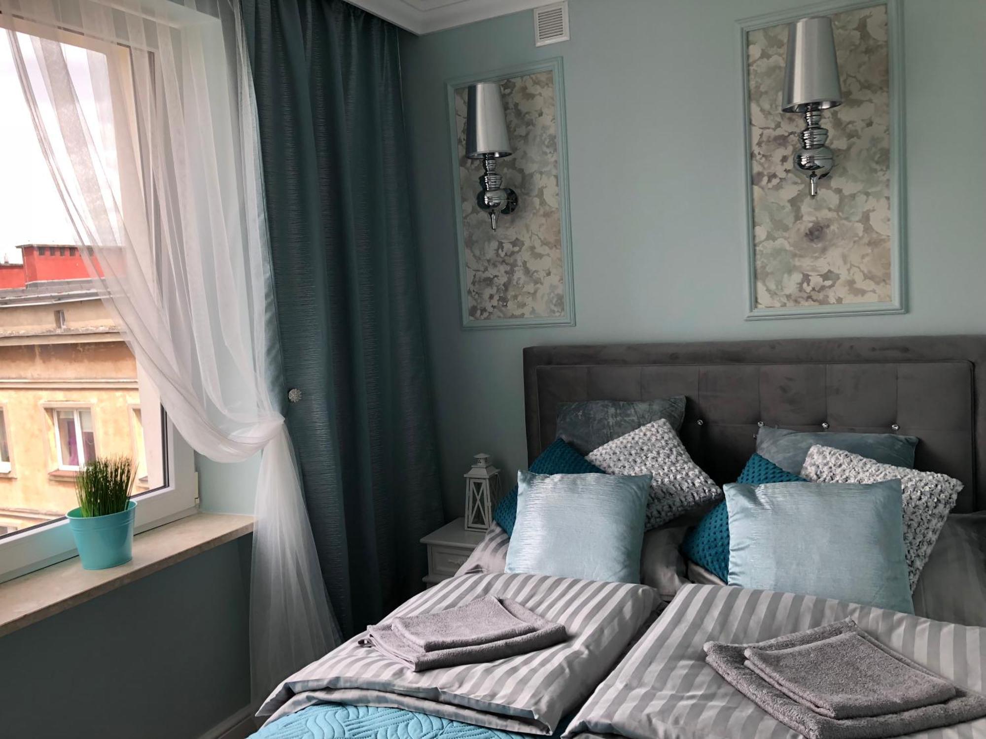 Family & Business Sauna Apartments Paderewskiego Sienkiewicza No2 Centrum Downtown - 2 Bedroom With Private Sauna, Bath With Hydromassage, Parking Κίελτσε Εξωτερικό φωτογραφία