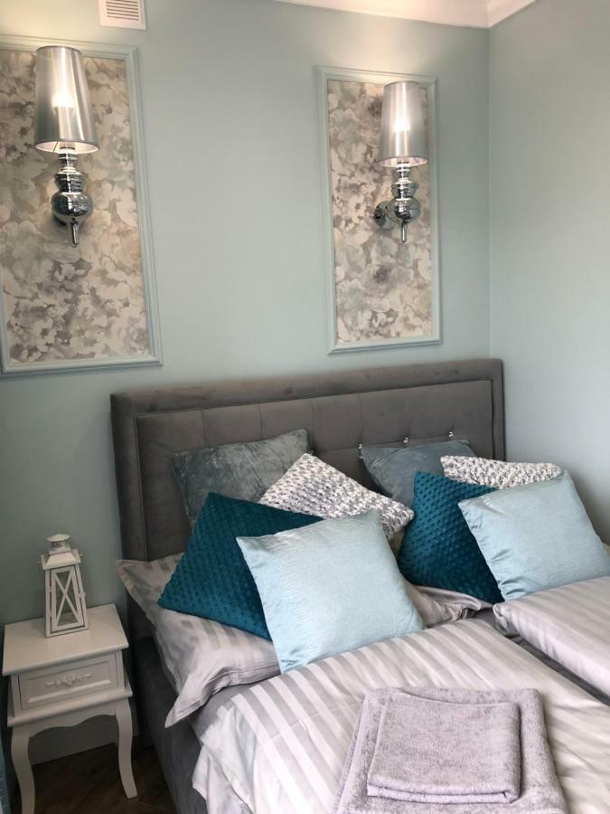 Family & Business Sauna Apartments Paderewskiego Sienkiewicza No2 Centrum Downtown - 2 Bedroom With Private Sauna, Bath With Hydromassage, Parking Κίελτσε Εξωτερικό φωτογραφία