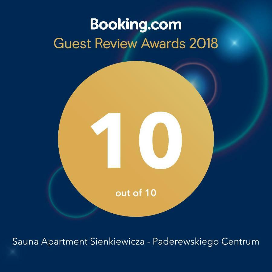Family & Business Sauna Apartments Paderewskiego Sienkiewicza No2 Centrum Downtown - 2 Bedroom With Private Sauna, Bath With Hydromassage, Parking Κίελτσε Εξωτερικό φωτογραφία
