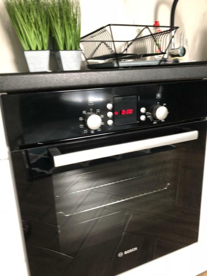 Family & Business Sauna Apartments Paderewskiego Sienkiewicza No2 Centrum Downtown - 2 Bedroom With Private Sauna, Bath With Hydromassage, Parking Κίελτσε Εξωτερικό φωτογραφία